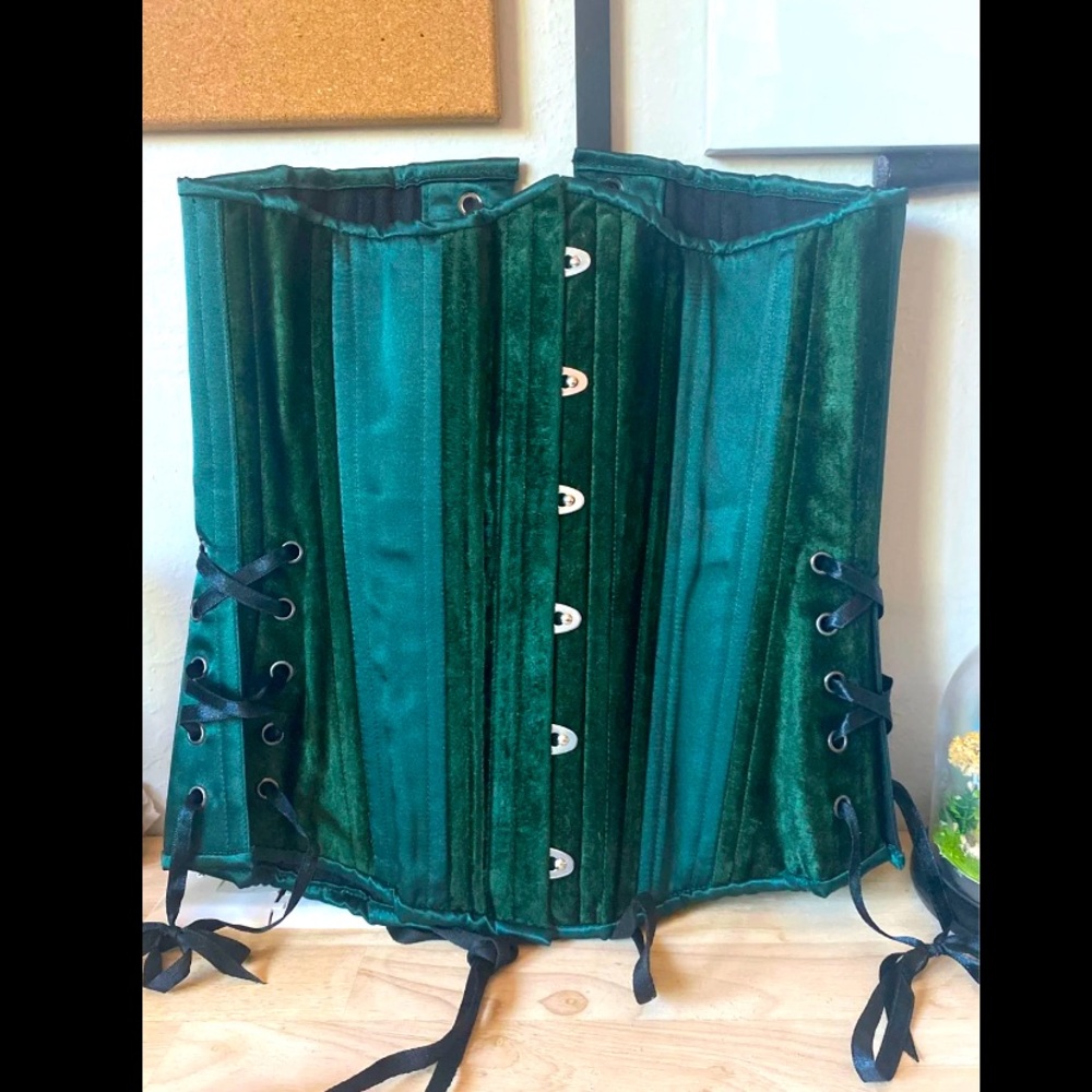 Corset